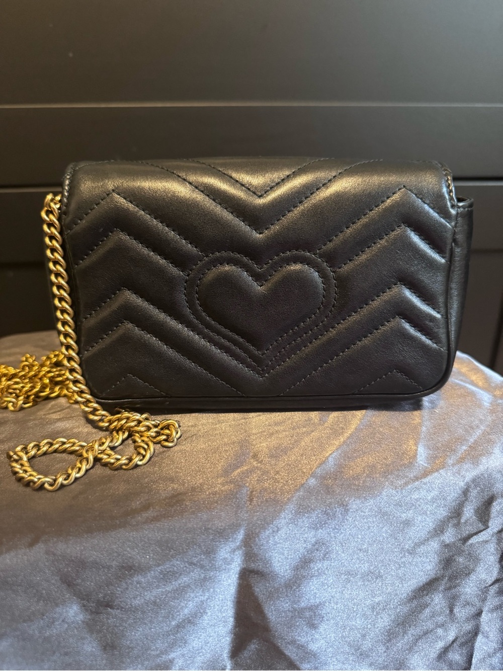 Gucci Mini Marmot Crossbody - Picture 4 of 13